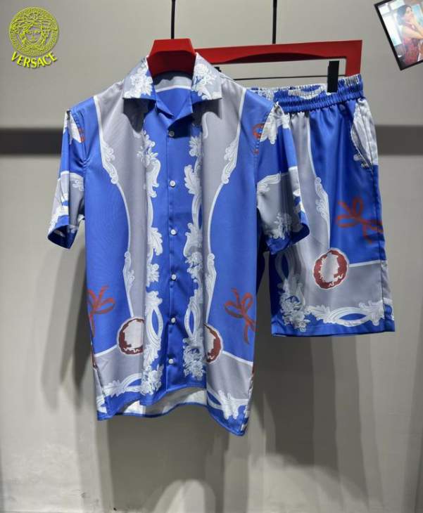 Picture of Versace Shirt Pant Suits _SKUVersaceS-XXL12yn32825228